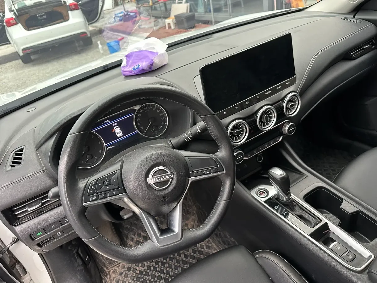 2023 Nissan Sylphy 1.6L 135HP L4 CVT,autocango,china used car exporter,china ev exporter,chinese used car exporter,chinese used ev exporter