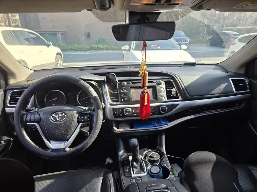 2018 Toyota Highlander 2.0T 220HP L4 6AT,autocango,china used car exporter,china ev exporter,chinese used car exporter,chinese used ev exporter