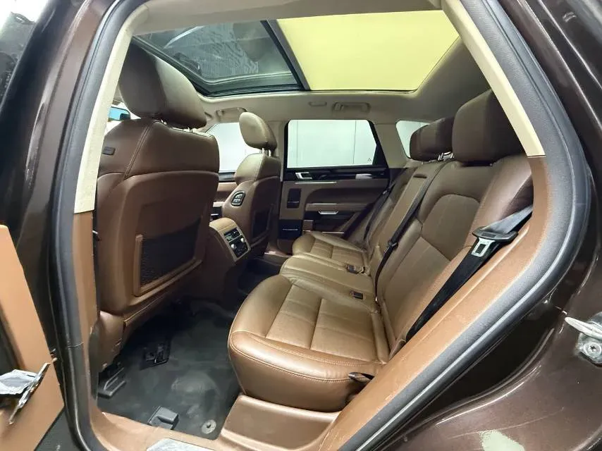 2017 Zotye T700 1.8T 177HP L4 6DCT,autocango,china used car exporter,china ev exporter,chinese used car exporter,chinese used ev exporter