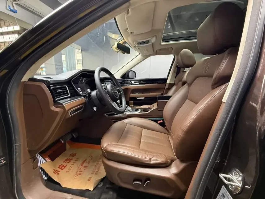 2017 Zotye T700 1.8T 177HP L4 6DCT,autocango,china used car exporter,china ev exporter,chinese used car exporter,chinese used ev exporter