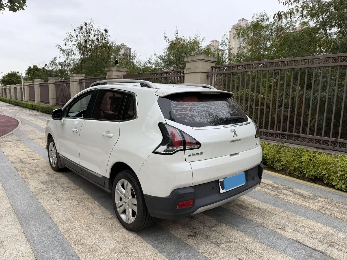 2016 Peugeot 3008 2.0L 147HP L4 6AT,autocango,china used car exporter,china ev exporter,chinese used car exporter,chinese used ev exporter