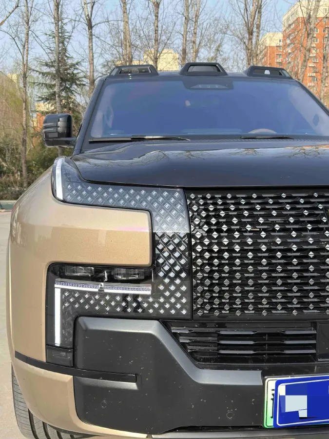 2025 YangWang U8 L REEV 272HP REEV,autocango,china used car exporter,china ev exporter,chinese used car exporter,chinese used ev exporter