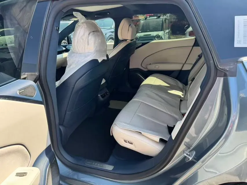 2024 Zeekr 007 BEV 75KWH,autocango,china used car exporter,china ev exporter,chinese used car exporter,chinese used ev exporter