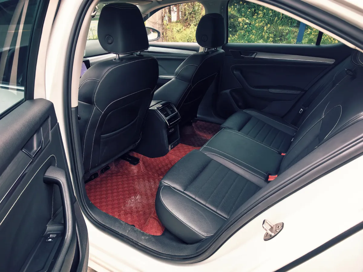 2019 Skoda Superb 1.4T 150HP L4 7DCT,autocango,china used car exporter,china ev exporter,chinese used car exporter,chinese used ev exporter