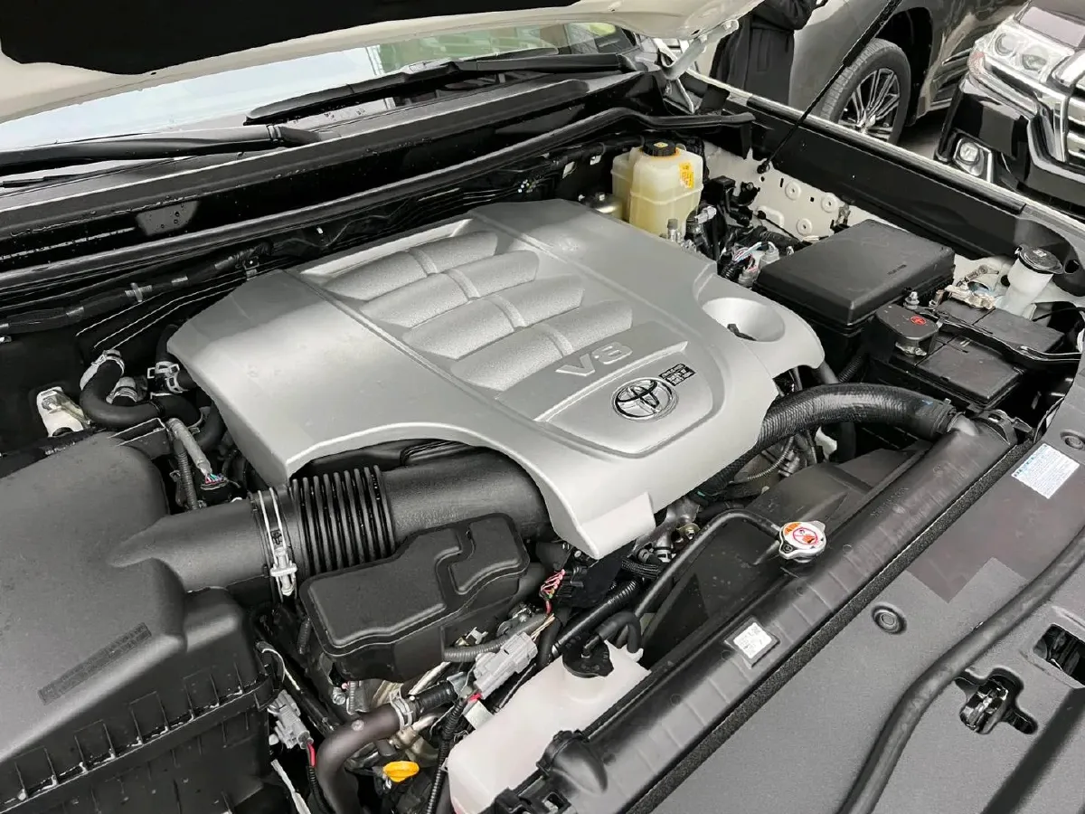 2019 Chevrolet Trax 1.0T 125HP L3 6AT,autocango,china used car exporter,china ev exporter,chinese used car exporter,chinese used ev exporter