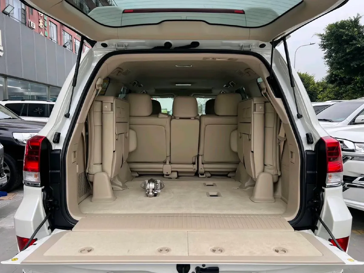 2019 Chevrolet Trax 1.0T 125HP L3 6AT,autocango,china used car exporter,china ev exporter,chinese used car exporter,chinese used ev exporter