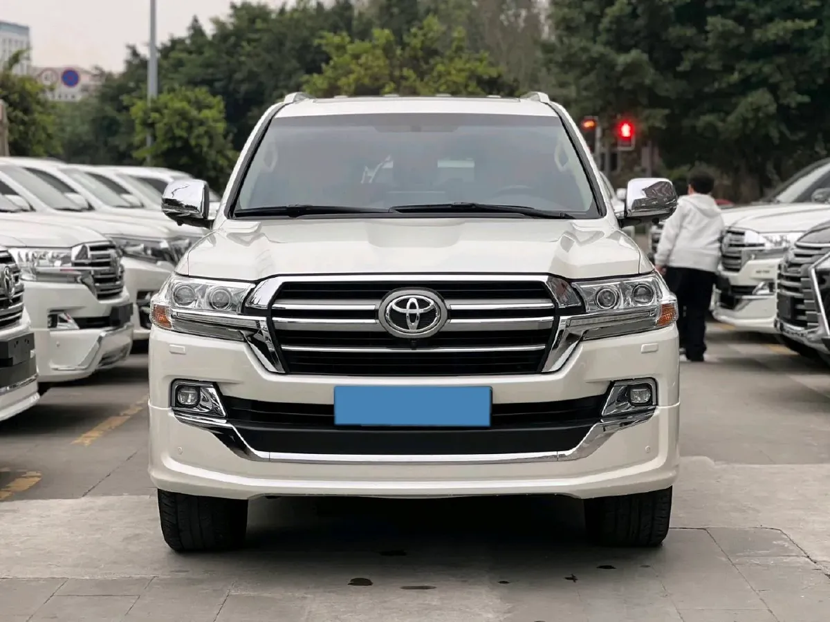 2019 Chevrolet Trax 1.0T 125HP L3 6AT,autocango,china used car exporter,china ev exporter,chinese used car exporter,chinese used ev exporter