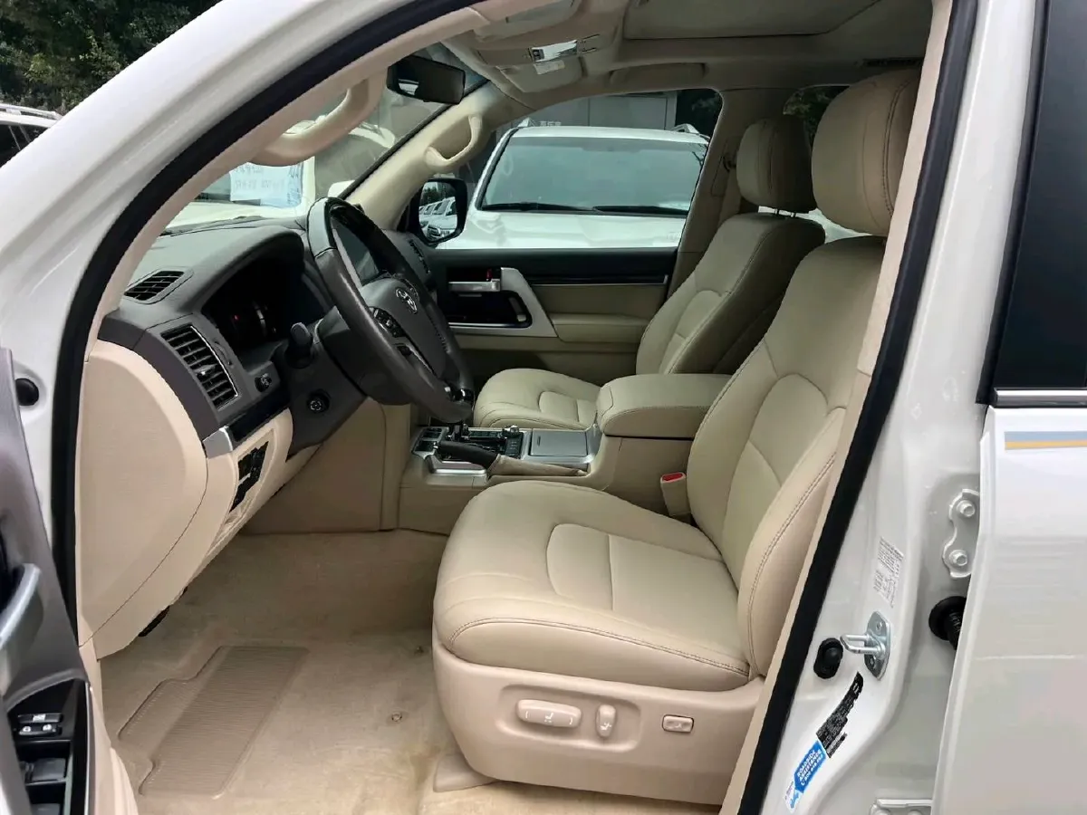 2019 Chevrolet Trax 1.0T 125HP L3 6AT,autocango,china used car exporter,china ev exporter,chinese used car exporter,chinese used ev exporter