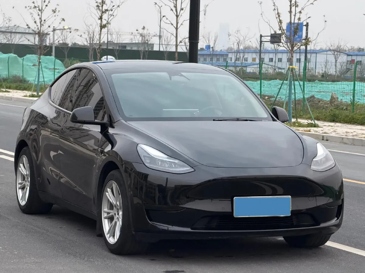 2022 Tesla Model Y BEV 60KWH,autocango,china used car exporter,china ev exporter,chinese used car exporter,chinese used ev exporter