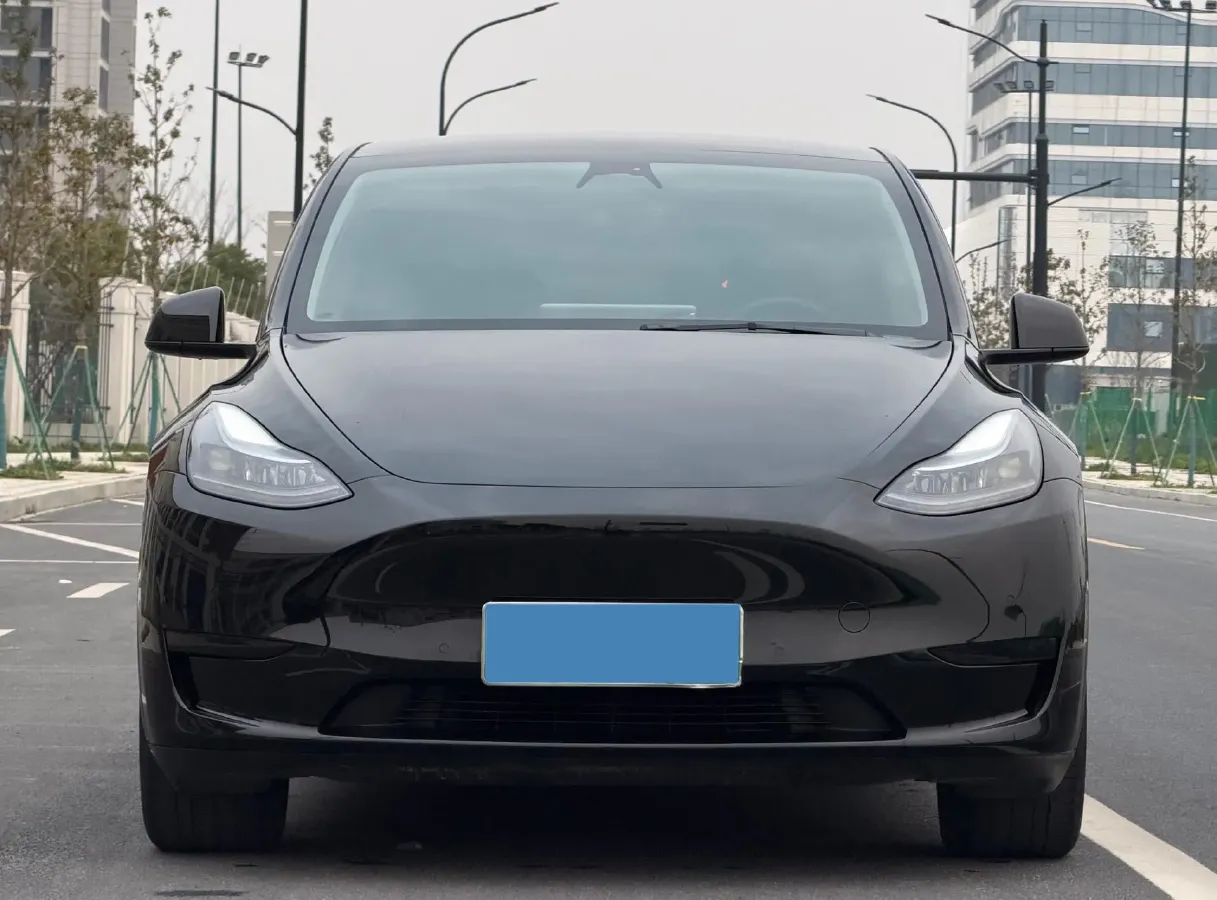 2022 Tesla Model Y BEV 60KWH,autocango,china used car exporter,china ev exporter,chinese used car exporter,chinese used ev exporter