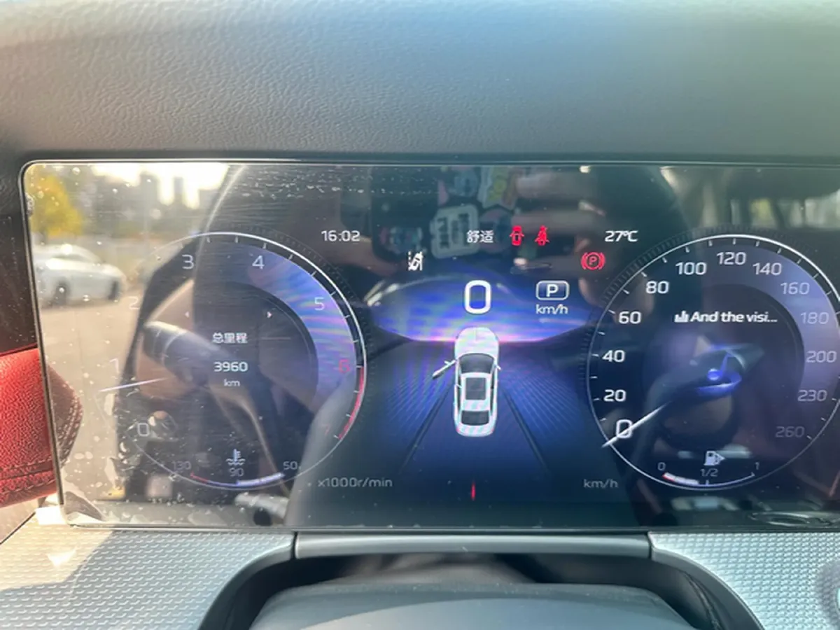 2024 HongQi H5 2.0T 224HP L4 8AT,autocango,china used car exporter,china ev exporter,chinese used car exporter,chinese used ev exporter