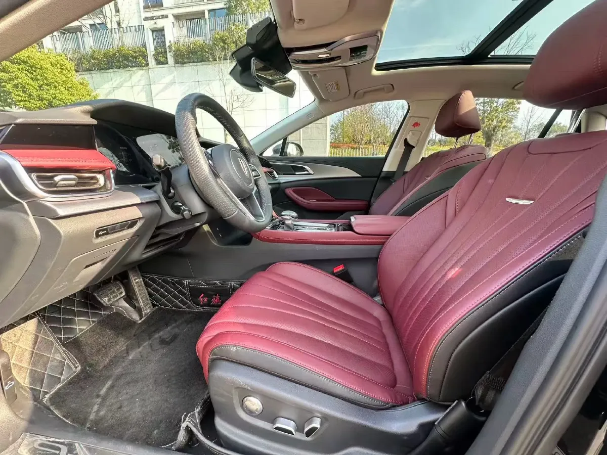 2024 HongQi H5 2.0T 224HP L4 8AT,autocango,china used car exporter,china ev exporter,chinese used car exporter,chinese used ev exporter