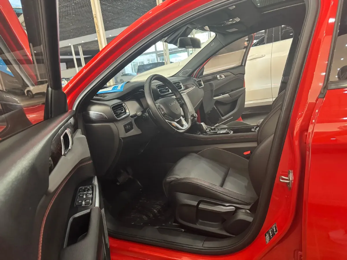 2019 Qoros 5 1.6T 197HP L4 7DCT,autocango,china used car exporter,china ev exporter,chinese used car exporter,chinese used ev exporter