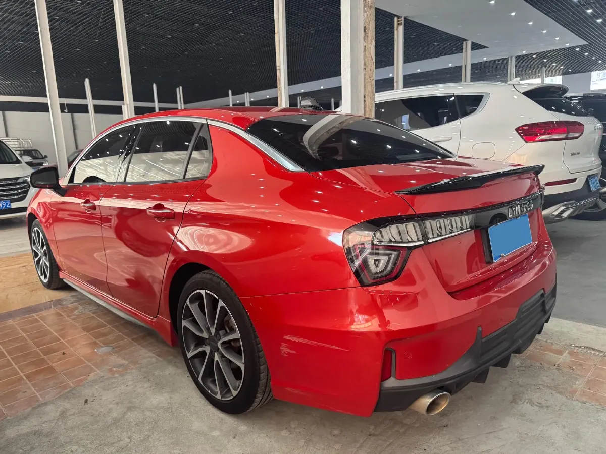 2019 Qoros 5 1.6T 197HP L4 7DCT,autocango,china used car exporter,china ev exporter,chinese used car exporter,chinese used ev exporter