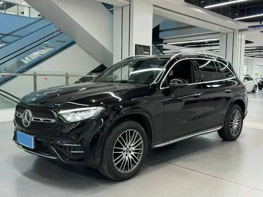 2023 Mercedes-Benz GLC Class 2.0T 258HP L4 9AT,autocango,china used car exporter,china ev exporter,chinese used car exporter,chinese used ev exporter
