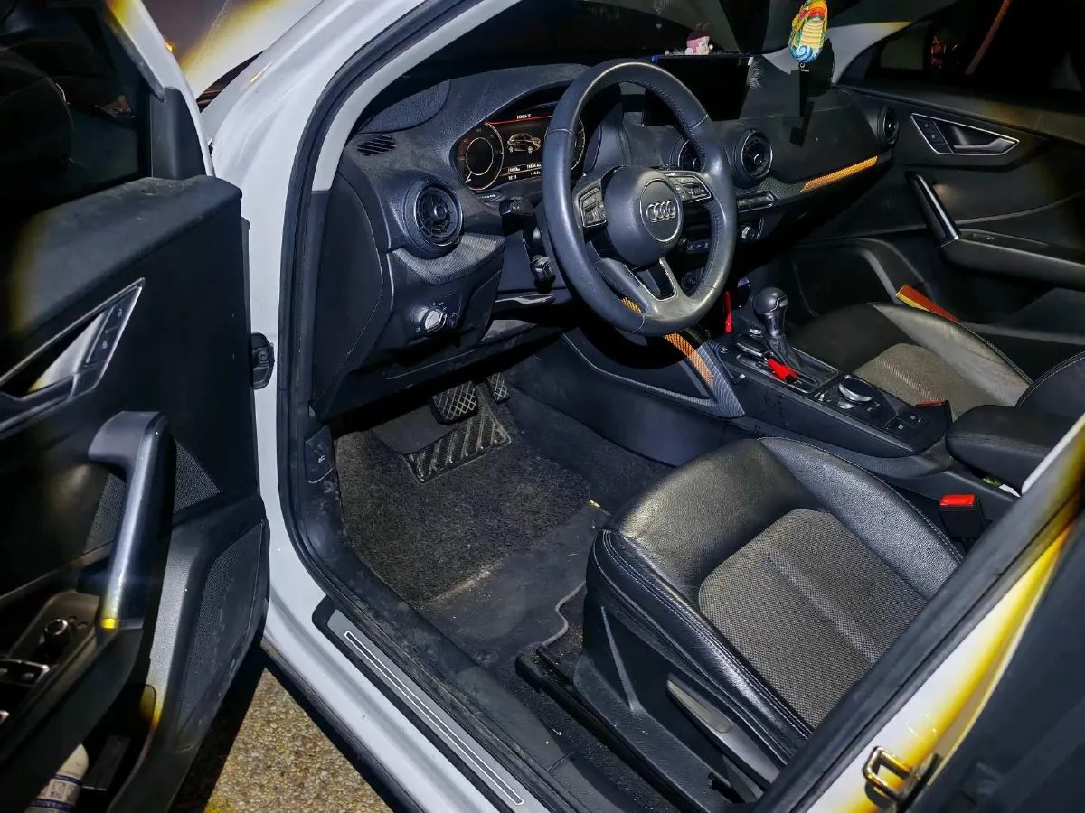 2019 Audi Q2L e-tron BEV 39.7KWH,autocango,china used car exporter,china ev exporter,chinese used car exporter,chinese used ev exporter