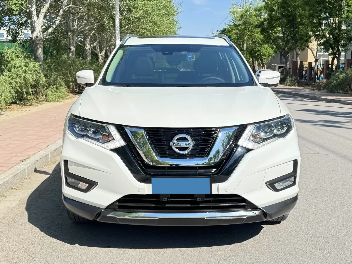 2021 Nissan X-Trail 2.0L 151HP L4 CVT,autocango,china used car exporter,china ev exporter,chinese used car exporter,chinese used ev exporter