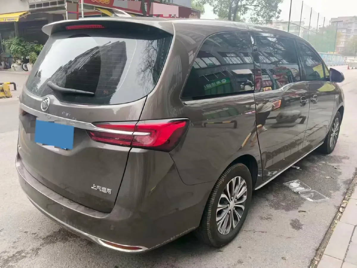 2023 Buick GL8 2.0T 237HP L4 9AT,autocango,china used car exporter,china ev exporter,chinese used car exporter,chinese used ev exporter