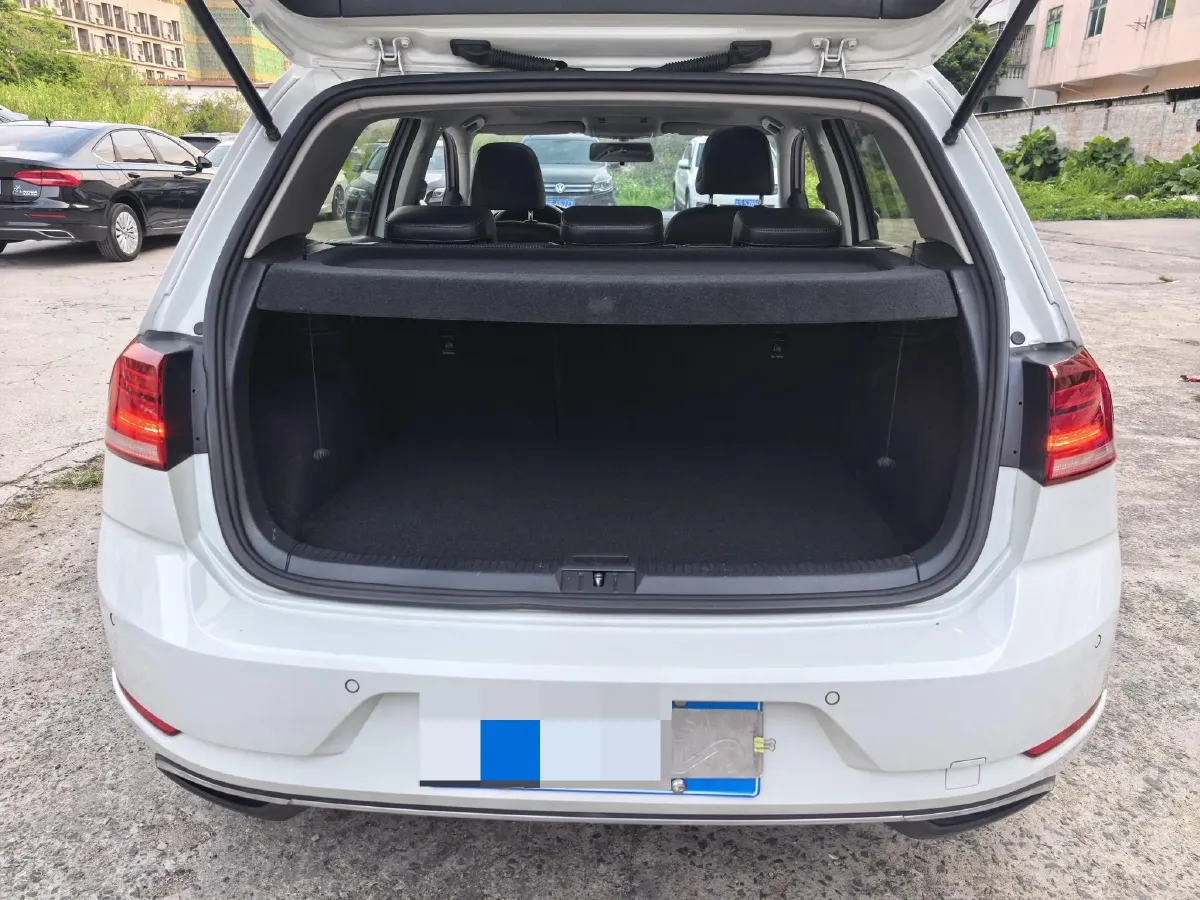 2018 Volkswagen Golf 1.4T 131HP L4 7DCT,autocango,china used car exporter,china ev exporter,chinese used car exporter,chinese used ev exporter