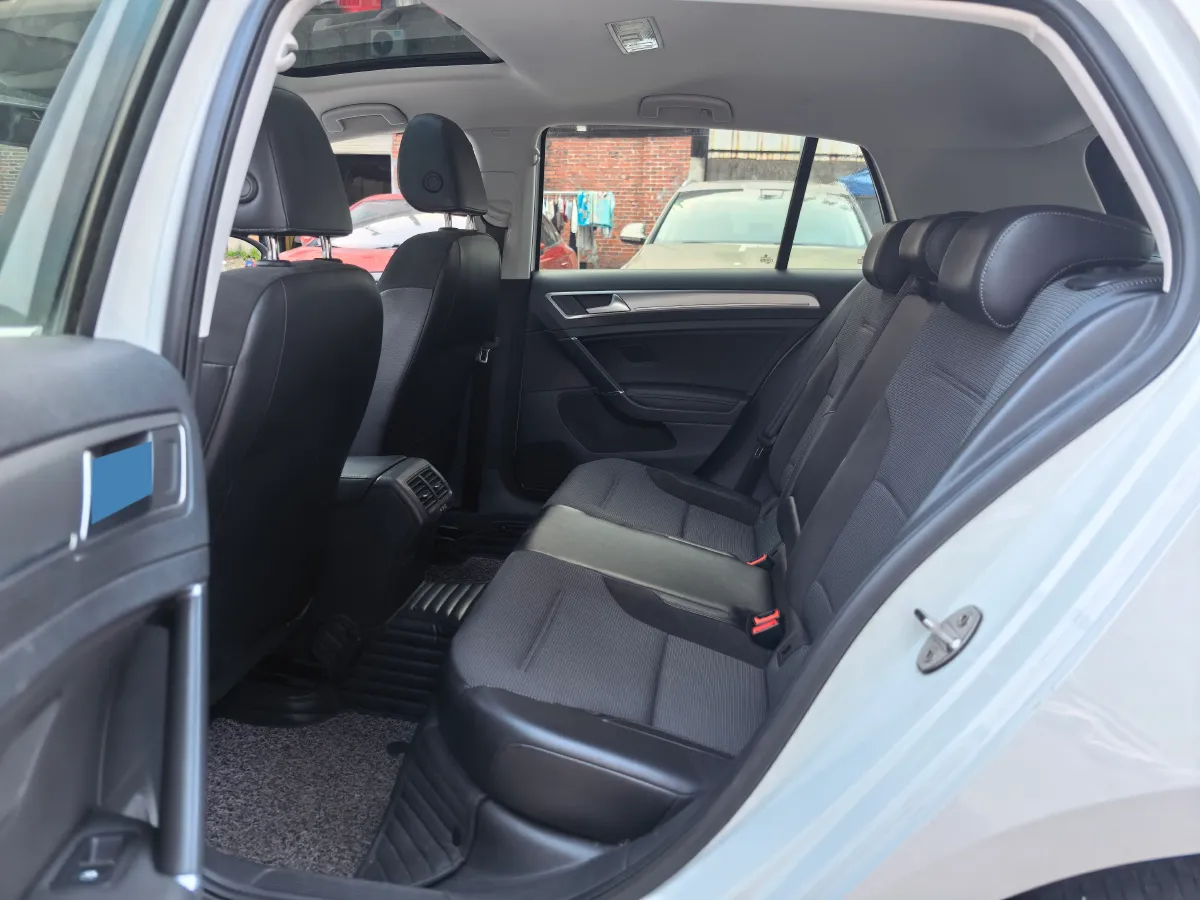 2018 Volkswagen Golf 1.4T 131HP L4 7DCT,autocango,china used car exporter,china ev exporter,chinese used car exporter,chinese used ev exporter