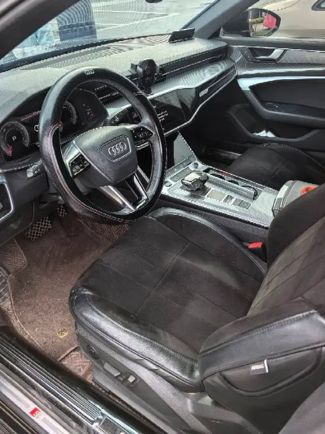 2022 Audi A6L 2.0T 224HP L4 7DCT,autocango,china used car exporter,china ev exporter,chinese used car exporter,chinese used ev exporter