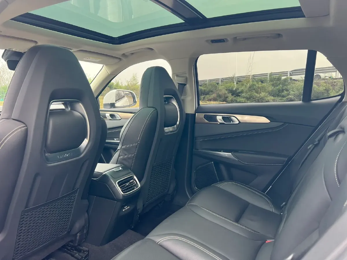 2018 Foton Tunland 2.0T 218HP L4 6AT,autocango,china used car exporter,china ev exporter,chinese used car exporter,chinese used ev exporter