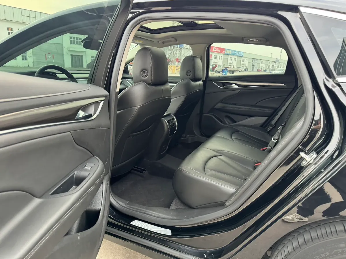 2021 Buick Larcosse 1.5T 169HP L4 9AT,autocango,china used car exporter,china ev exporter,chinese used car exporter,chinese used ev exporter