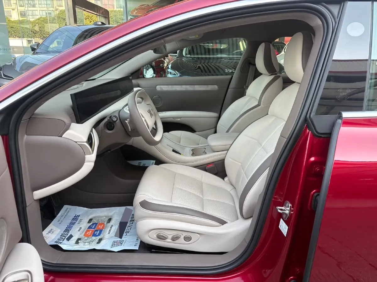 2025 IM L6 BEV,autocango,china used car exporter,china ev exporter,chinese used car exporter,chinese used ev exporter