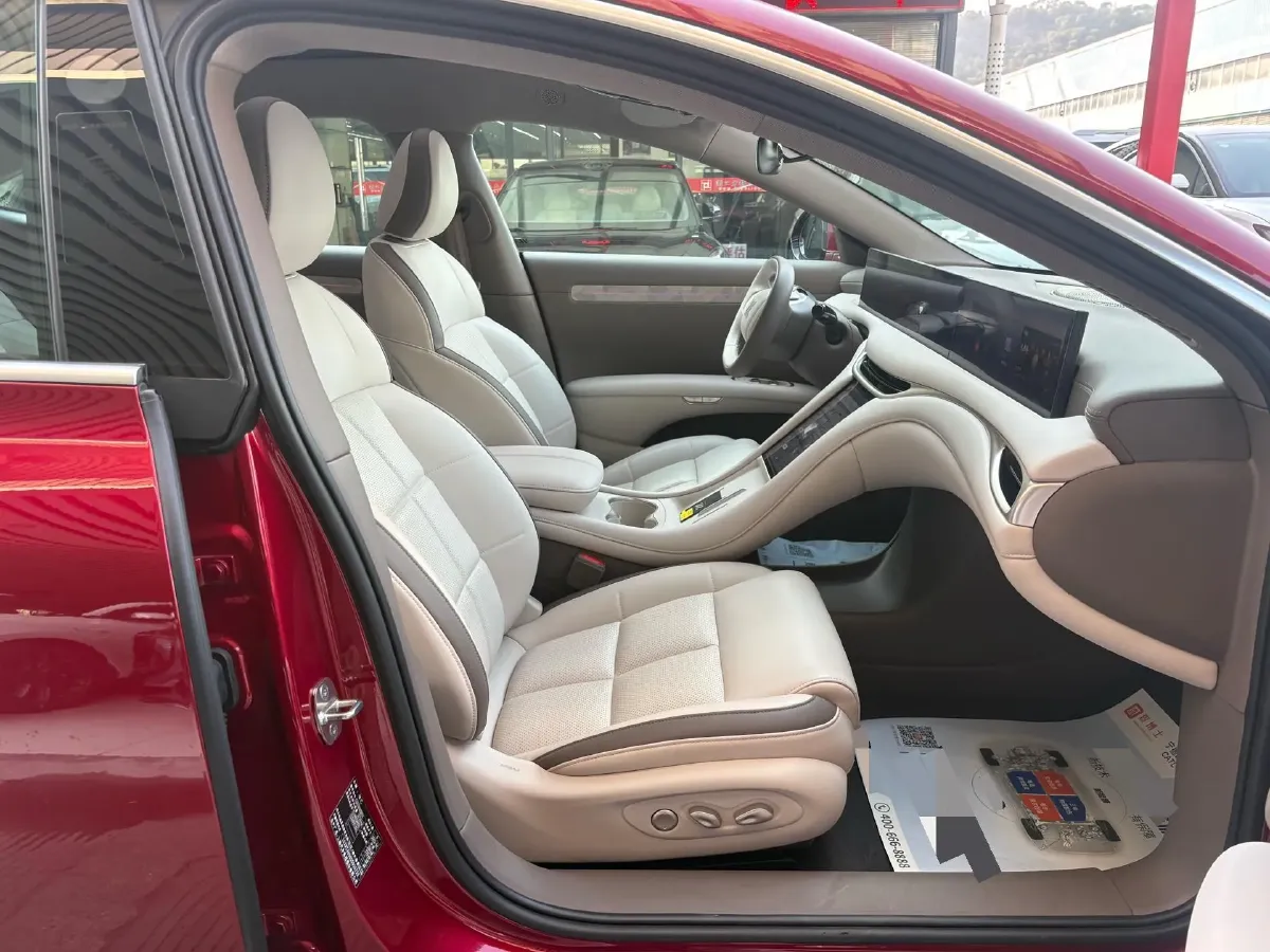 2025 IM L6 BEV,autocango,china used car exporter,china ev exporter,chinese used car exporter,chinese used ev exporter
