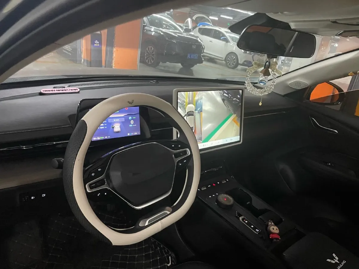 2023 WuLing XingGuang 1.5L 106HP L4 E-CVT PHEV 9.5KWH,autocango,china used car exporter,china ev exporter,chinese used car exporter,chinese used ev exporter