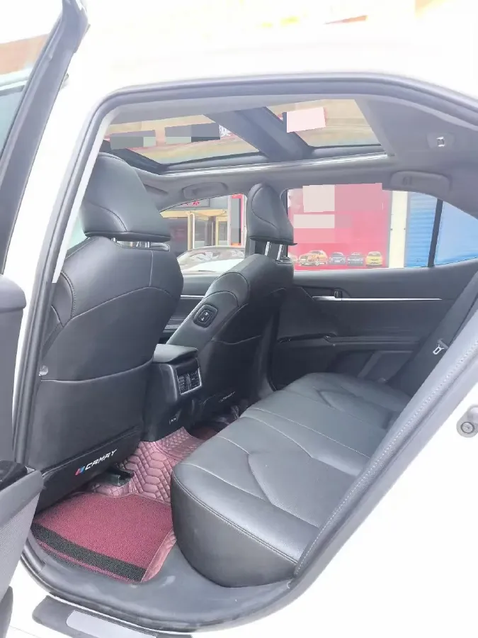 2021 Toyota Camry 2.5L 209HP L4 8AT,autocango,china used car exporter,china ev exporter,chinese used car exporter,chinese used ev exporter