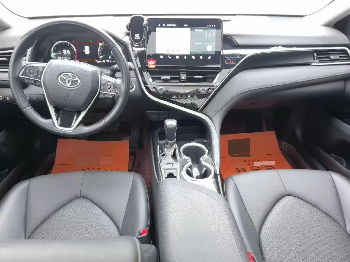 2021 Toyota Camry 2.5L 209HP L4 8AT,autocango,china used car exporter,china ev exporter,chinese used car exporter,chinese used ev exporter