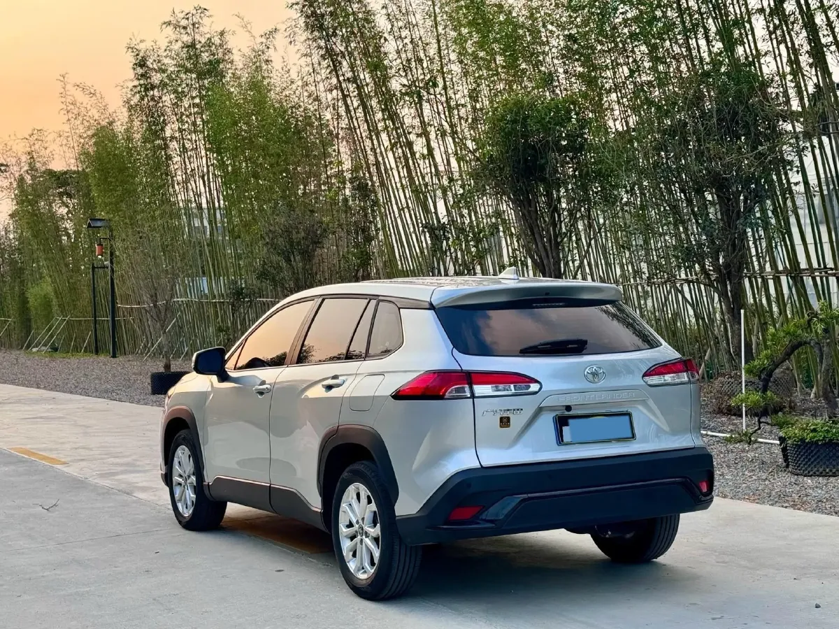 2024 Toyota Frontlander 2.0L 171HP L4 CVT,autocango,china used car exporter,china ev exporter,chinese used car exporter,chinese used ev exporter