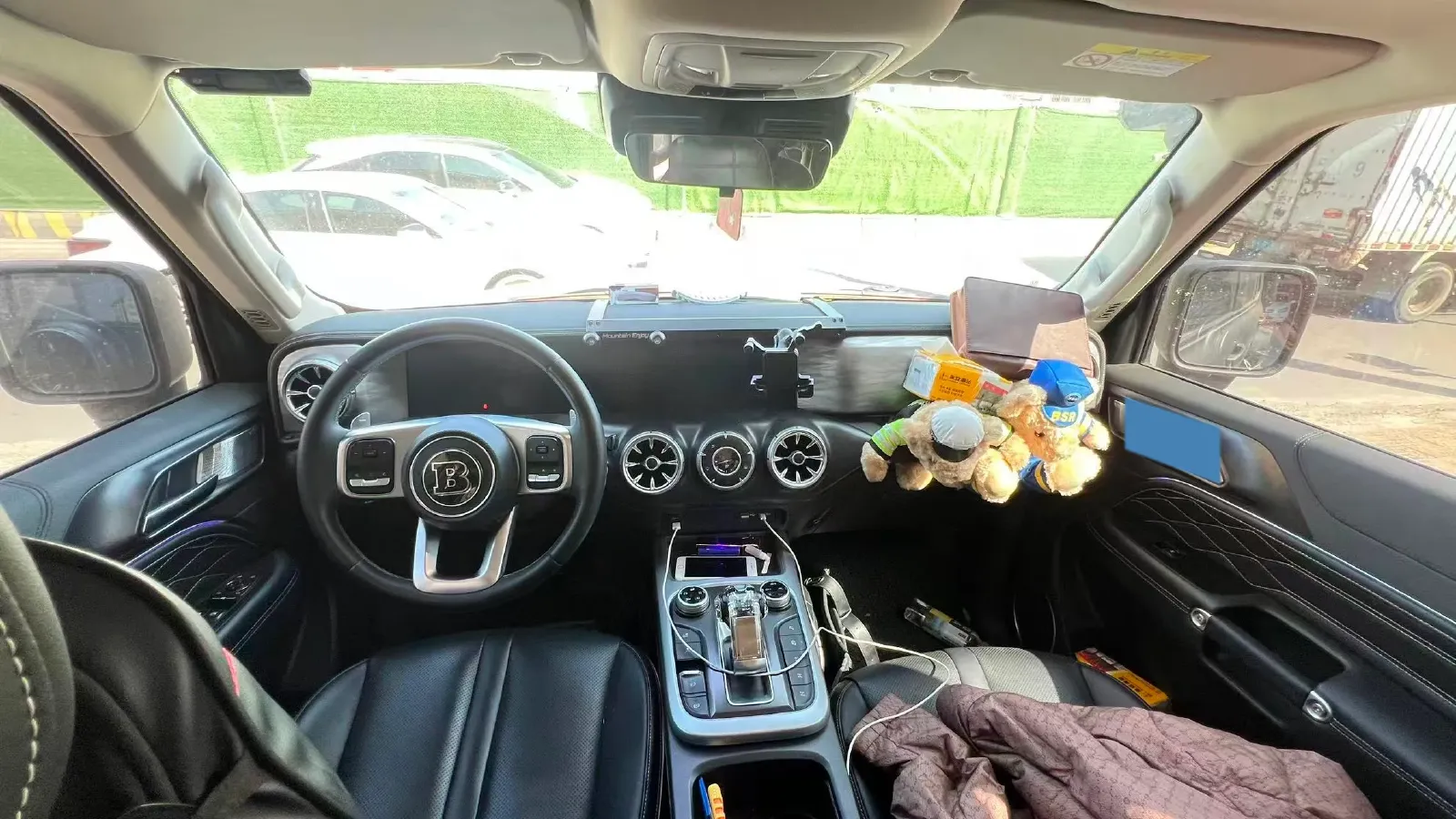 2021 Tank 300 2.0T 227HP L4 8AT,autocango,china used car exporter,china ev exporter,chinese used car exporter,chinese used ev exporter