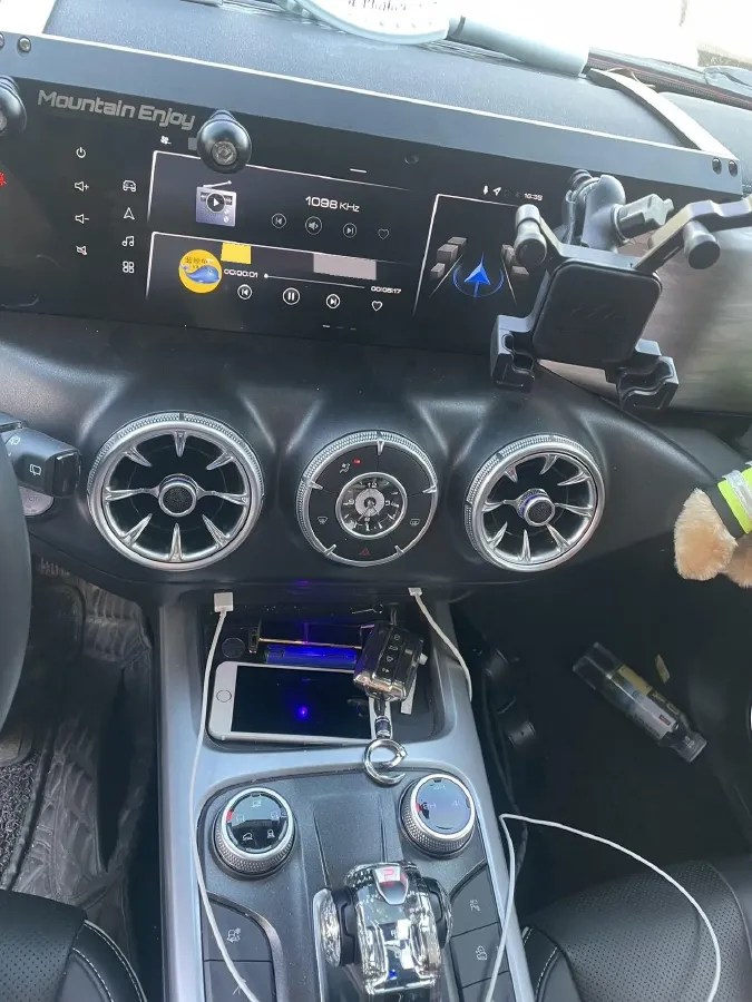 2021 Tank 300 2.0T 227HP L4 8AT,autocango,china used car exporter,china ev exporter,chinese used car exporter,chinese used ev exporter