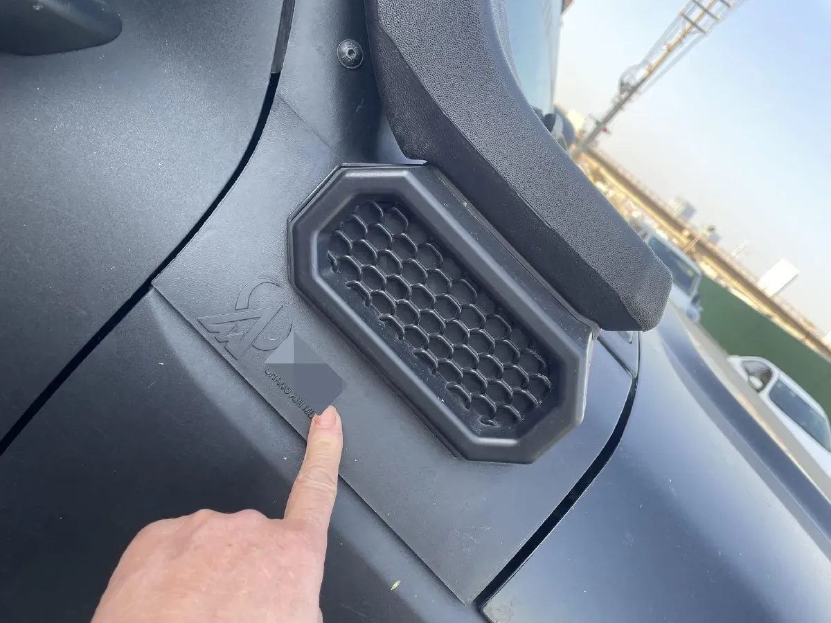 2021 Tank 300 2.0T 227HP L4 8AT,autocango,china used car exporter,china ev exporter,chinese used car exporter,chinese used ev exporter