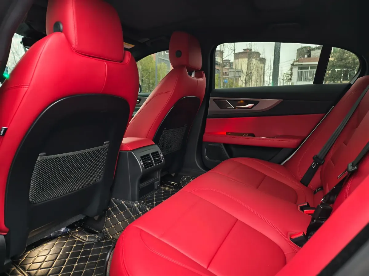 2024 Jaguar XEL 2.0T 250HP L4 8AT,autocango,china used car exporter,china ev exporter,chinese used car exporter,chinese used ev exporter