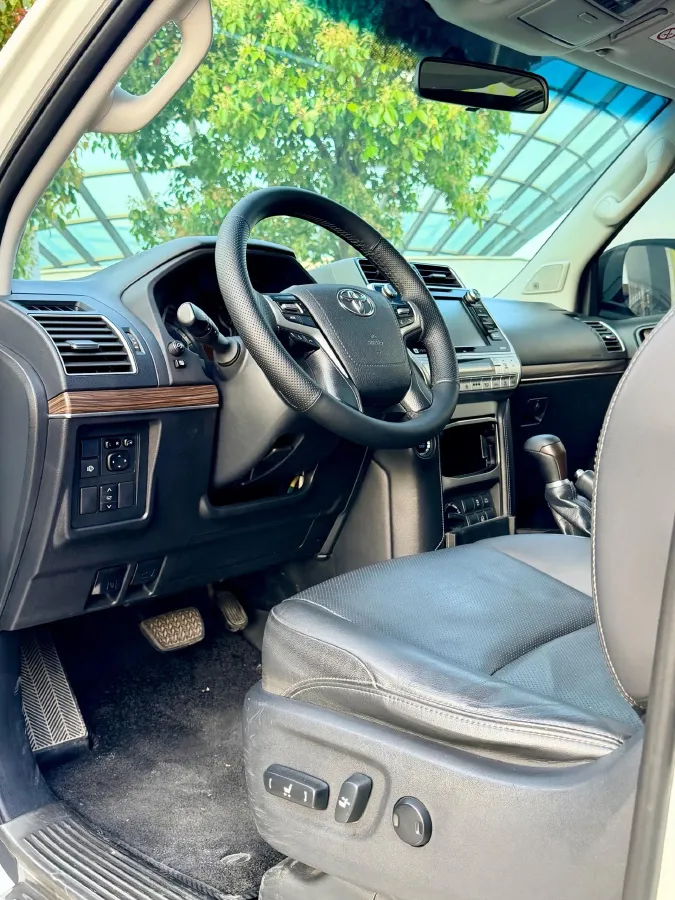 2018 Mercedes-Benz E Class 2.0T 184HP L4 9AT,autocango,china used car exporter,china ev exporter,chinese used car exporter,chinese used ev exporter