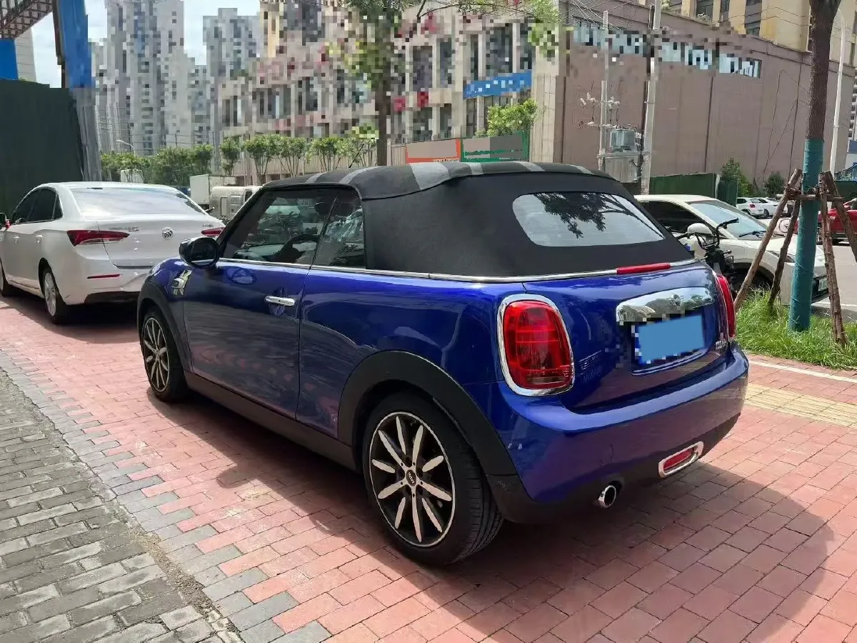 2020 MINI MINI 1.5T 136HP L3 7DCT,autocango,china used car exporter,china ev exporter,chinese used car exporter,chinese used ev exporter