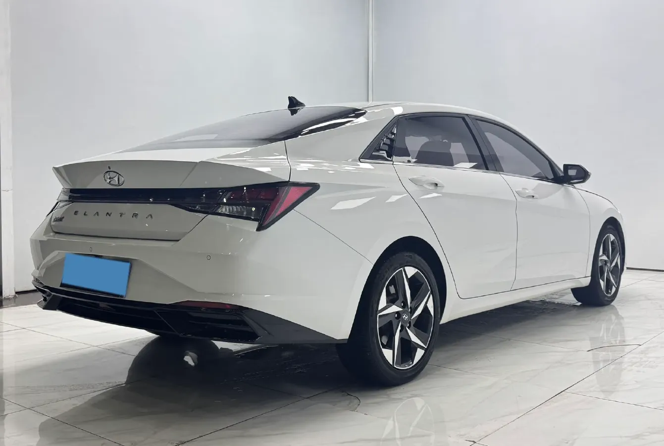 2021 Hyundai Elantra 1.5L 115HP L4 CVT,autocango,china used car exporter,china ev exporter,chinese used car exporter,chinese used ev exporter
