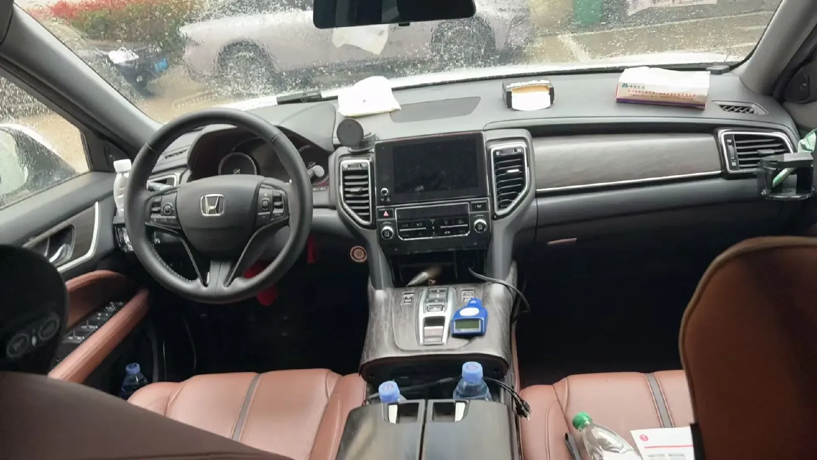 2020 Honda UR-V 2.0T 272HP L4 9AT,autocango,china used car exporter,china ev exporter,chinese used car exporter,chinese used ev exporter