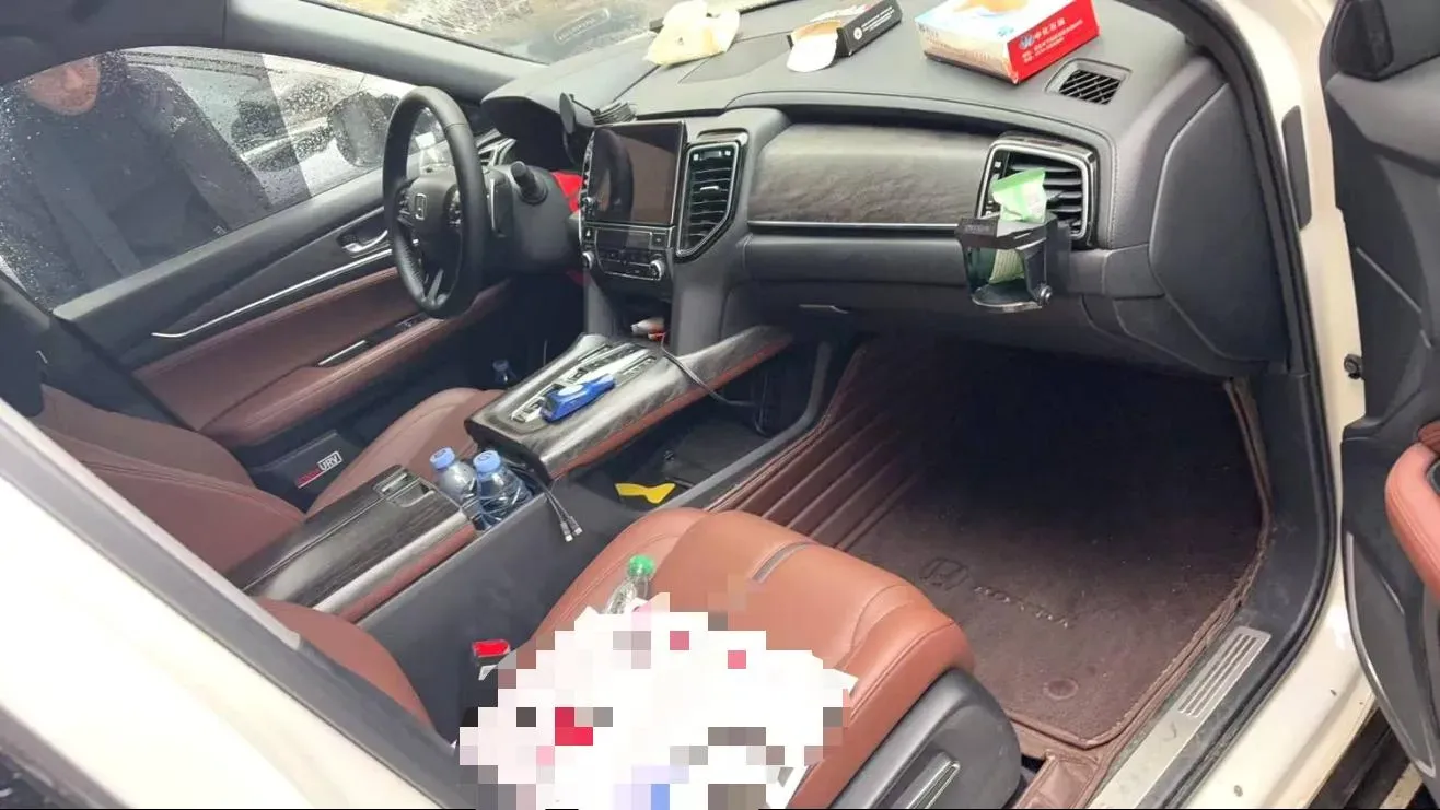 2020 Honda UR-V 2.0T 272HP L4 9AT,autocango,china used car exporter,china ev exporter,chinese used car exporter,chinese used ev exporter