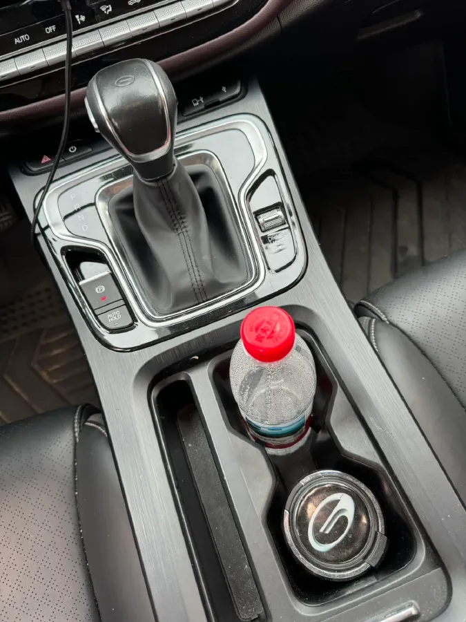 2021 GAC Trumpchi M6 1.5T 169HP L4 7DCT,autocango,china used car exporter,china ev exporter,chinese used car exporter,chinese used ev exporter