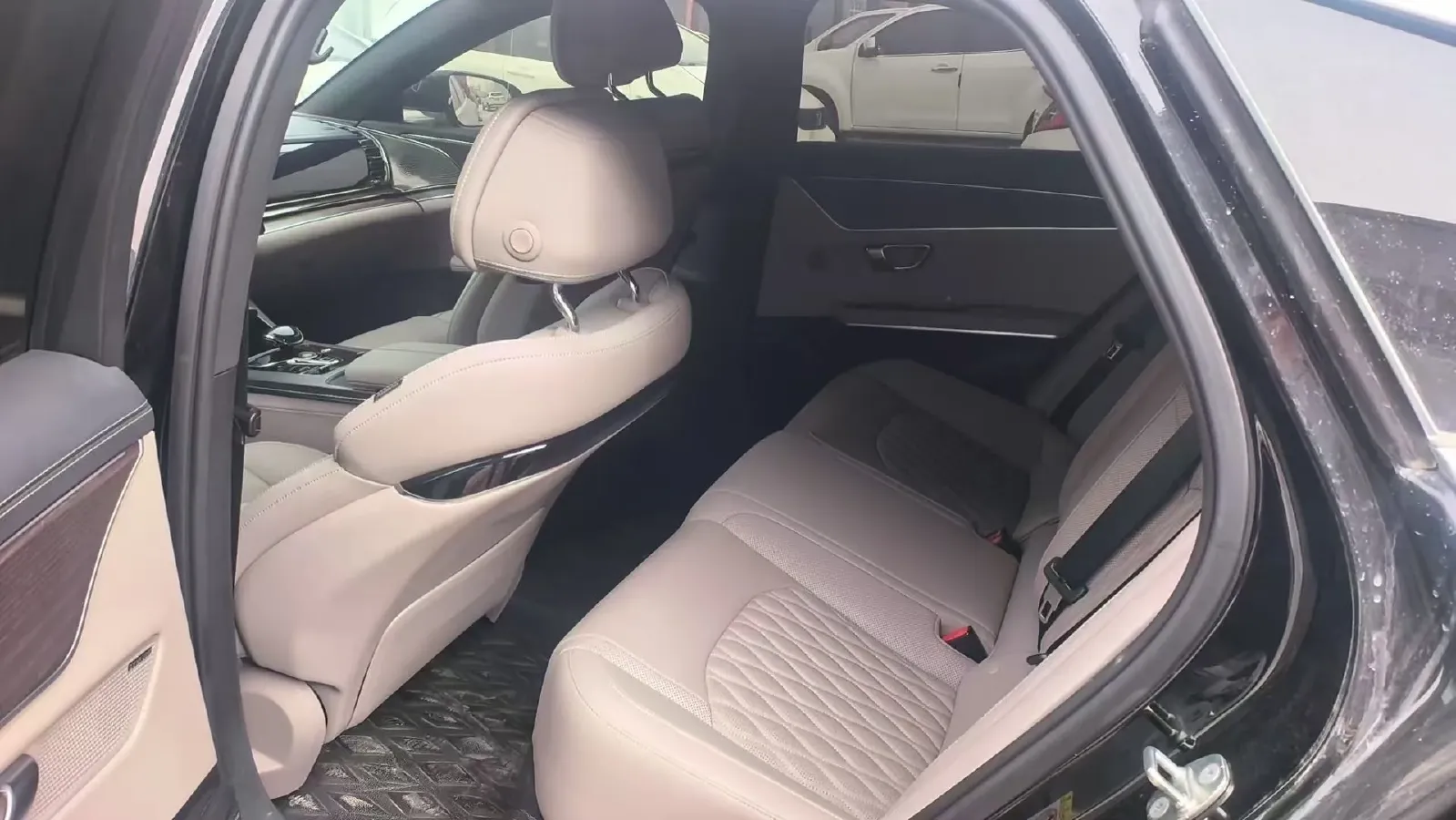 2025 BYD Han BEV 85.44KWH,autocango,china used car exporter,china ev exporter,chinese used car exporter,chinese used ev exporter