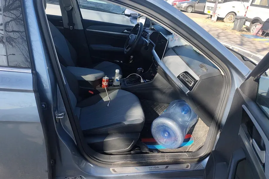 2023 Volkswagen Lavida 1.5L 110HP L4 6AT,autocango,china used car exporter,china ev exporter,chinese used car exporter,chinese used ev exporter