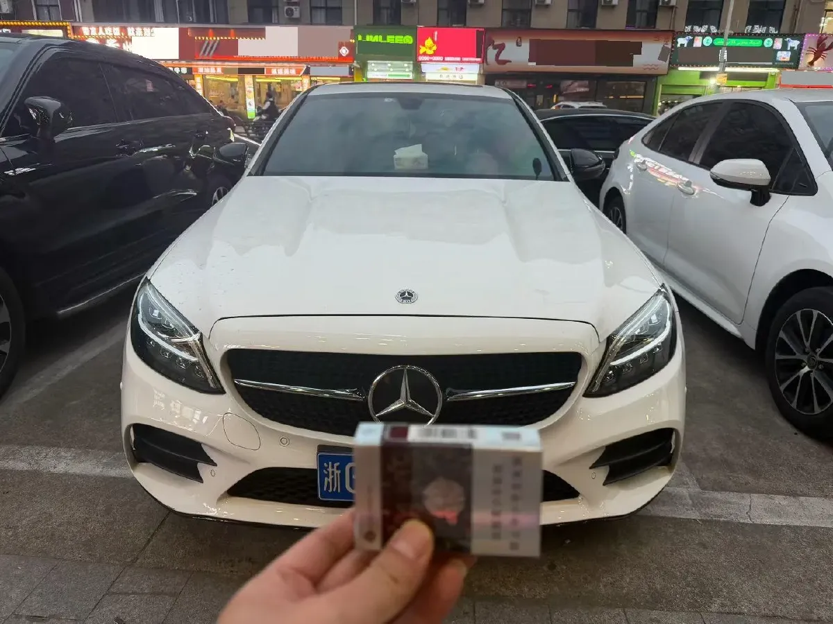2021 Mercedes-Benz C Class 1.5T 184HP L4 9AT,autocango,china used car exporter,china ev exporter,chinese used car exporter,chinese used ev exporter