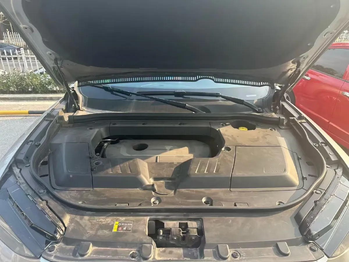 2021 WEY VV6 2.0T 227HP L4 7DCT,autocango,china used car exporter,china ev exporter,chinese used car exporter,chinese used ev exporter