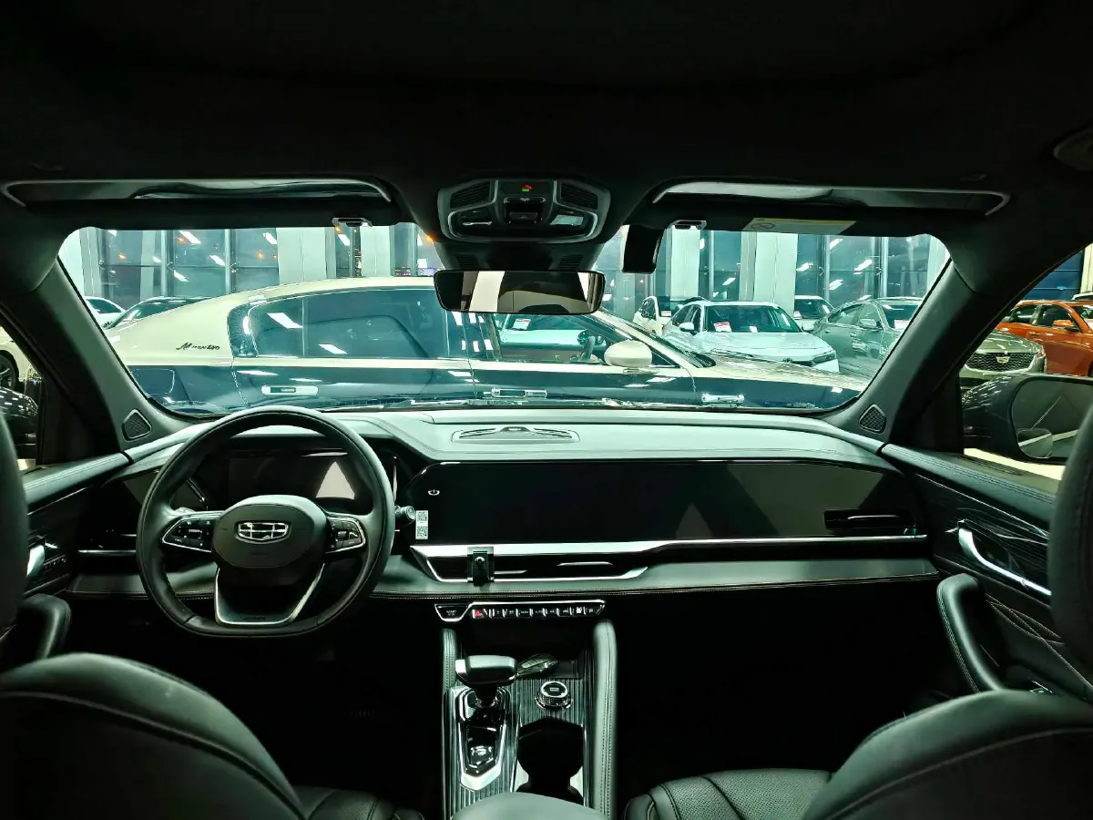 2024 Geely Monjaro 2.0T 218HP L4 7DCT,autocango,china used car exporter,china ev exporter,chinese used car exporter,chinese used ev exporter