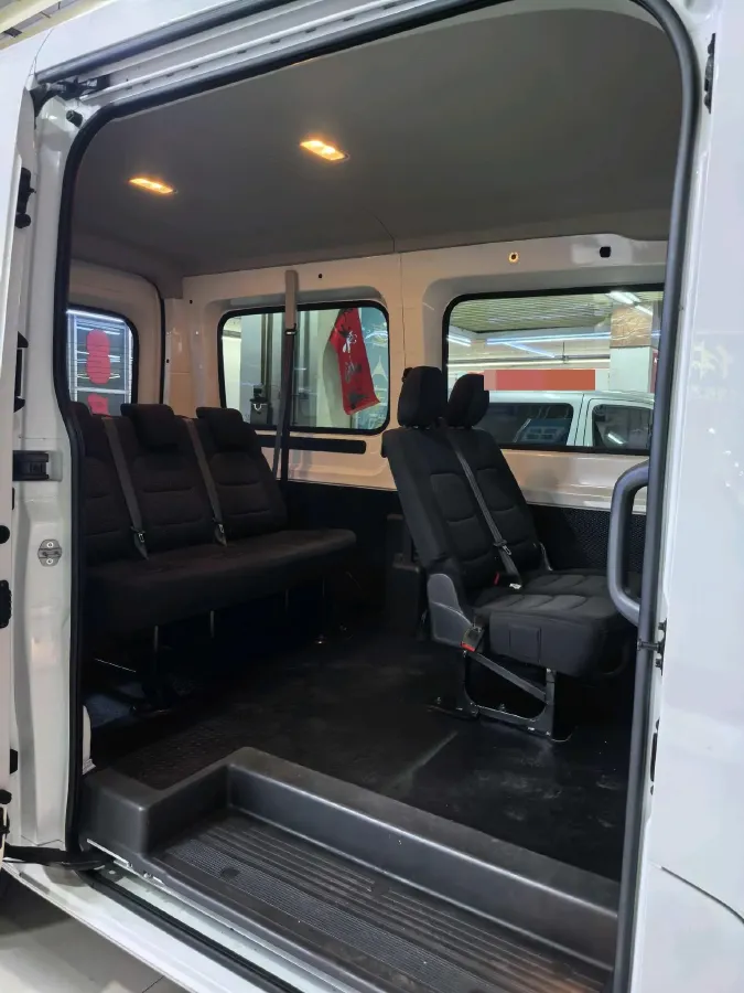 2020 DongFeng DFAC YuFeng 2.5T 136HP L4 6MT,autocango,china used car exporter,china ev exporter,chinese used car exporter,chinese used ev exporter