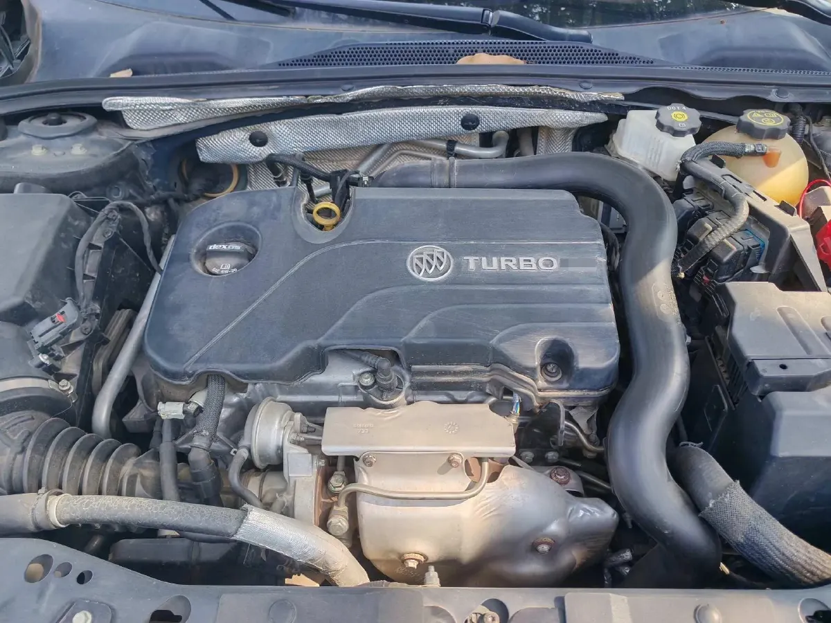 2020 Buick Regal 1.5T 169HP L4 9AT,autocango,china used car exporter,china ev exporter,chinese used car exporter,chinese used ev exporter